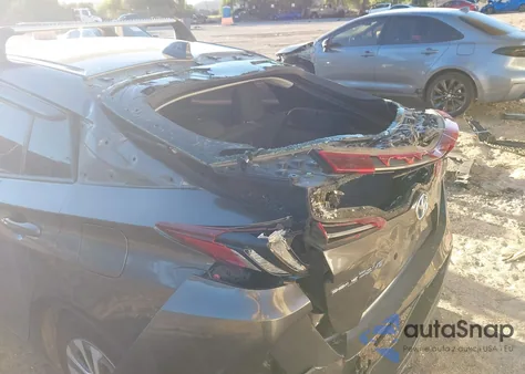 2020 Toyota Prius Prime Le из США, поврежденный, VIN JTDKARFP5L3147884